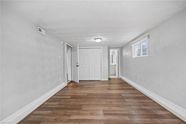 101 Yorkshire TER, Hampton, VA 23666