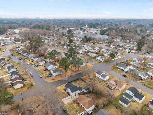 101 Yorkshire TER, Hampton, VA 23666