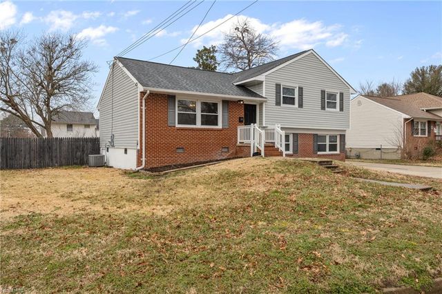 101 Yorkshire TER, Hampton, VA 23666