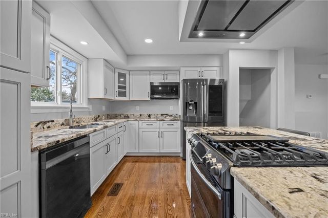 101 Yorkshire TER, Hampton, VA 23666