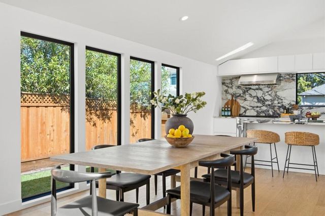 909 Sunnybrae Boulevard, San Mateo, CA 94402