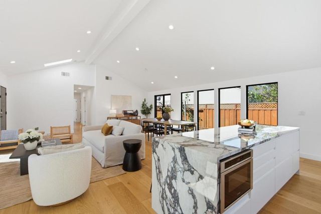 909 Sunnybrae Boulevard, San Mateo, CA 94402