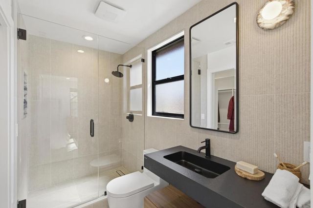 909 Sunnybrae Boulevard, San Mateo, CA 94402