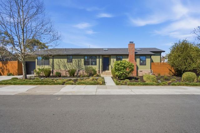 909 Sunnybrae Boulevard, San Mateo, CA 94402