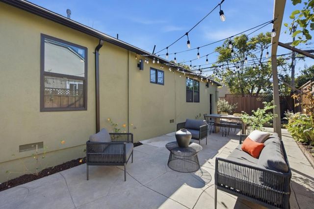 909 Sunnybrae Boulevard, San Mateo, CA 94402