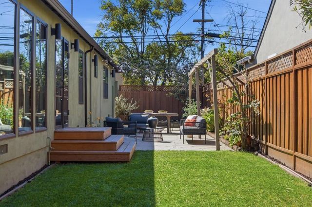 909 Sunnybrae Boulevard, San Mateo, CA 94402