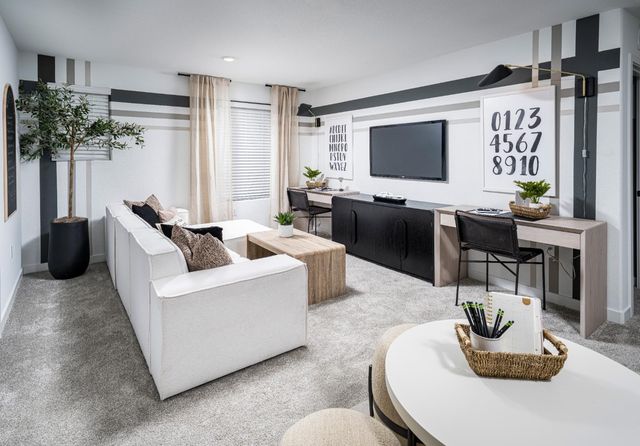 10199 Ragan Dr, Elk Grove, CA 95757