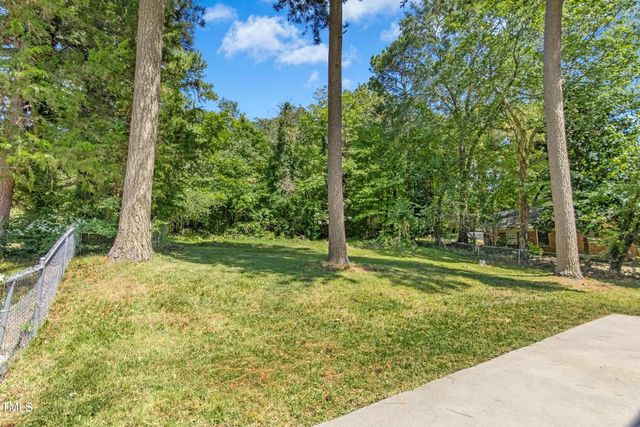 402 W Belle Street, Henderson, NC 27536