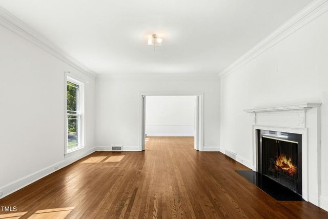 402 W Belle Street, Henderson, NC 27536