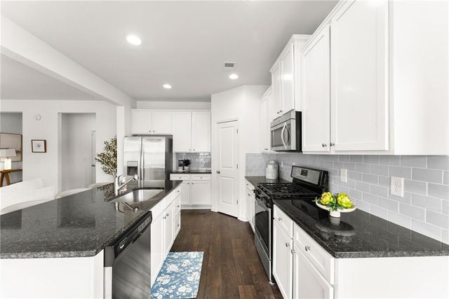 4511 Country Manor Walk, Gainesville, GA 30504