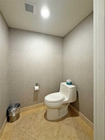 601 N Fort Lauderdale Beach Blvd 713, Fort Lauderdale, FL 33304