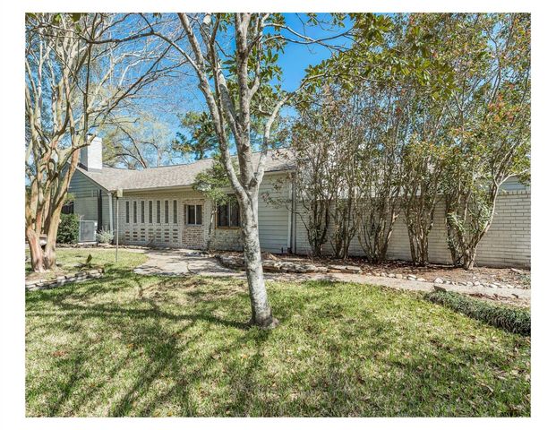 13902 Paradise Valley Drive E, Houston, TX 77069