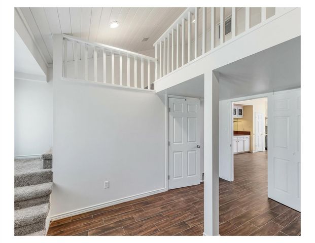 13902 Paradise Valley Drive E, Houston, TX 77069