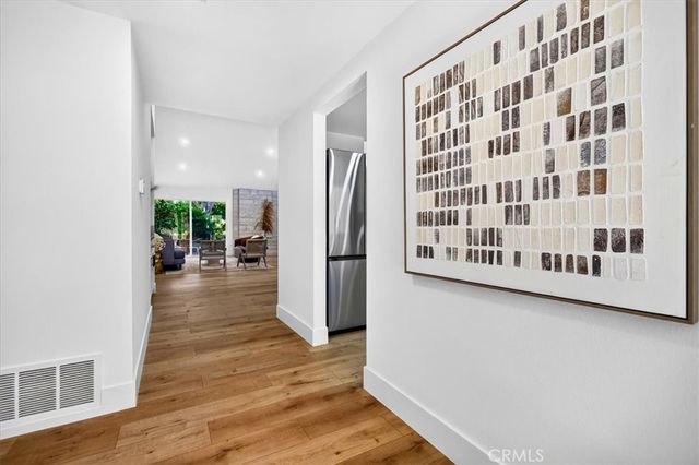 25 Dogwood S, Irvine, CA 92612