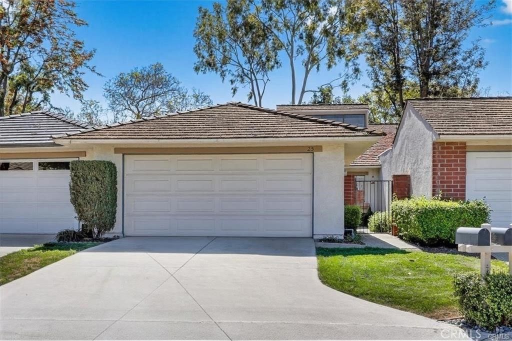 25 Dogwood S, Irvine, CA 92612