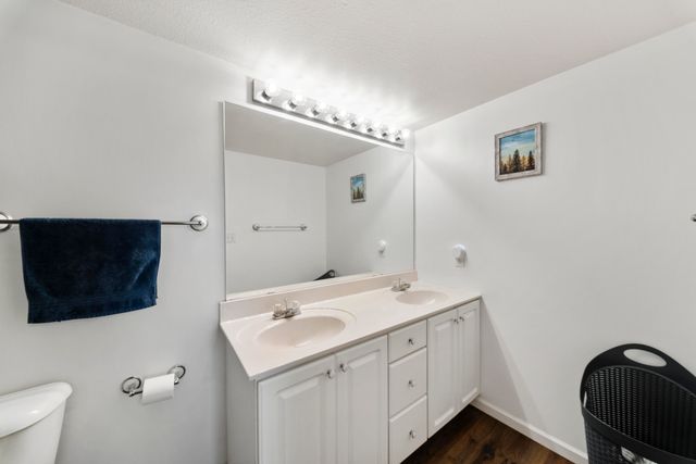 5385 E TRIKALLA DR, Columbia, MO 65202