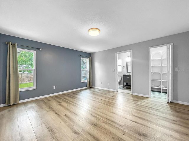 6809 S HIMES AVENUE, Tampa, FL 33611