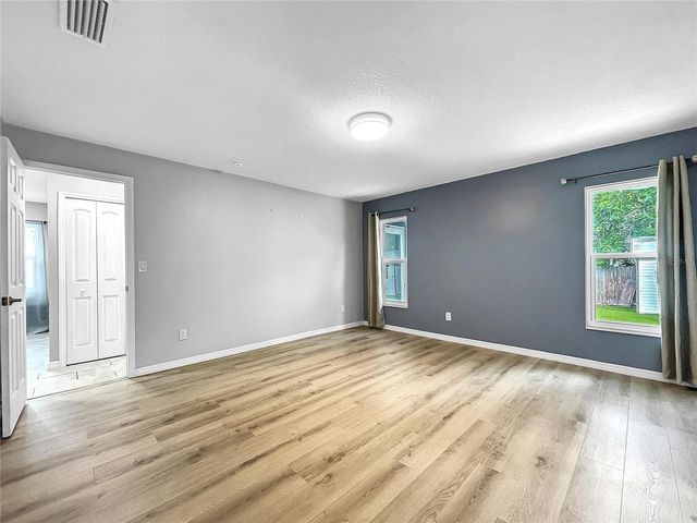 6809 S HIMES AVENUE, Tampa, FL 33611