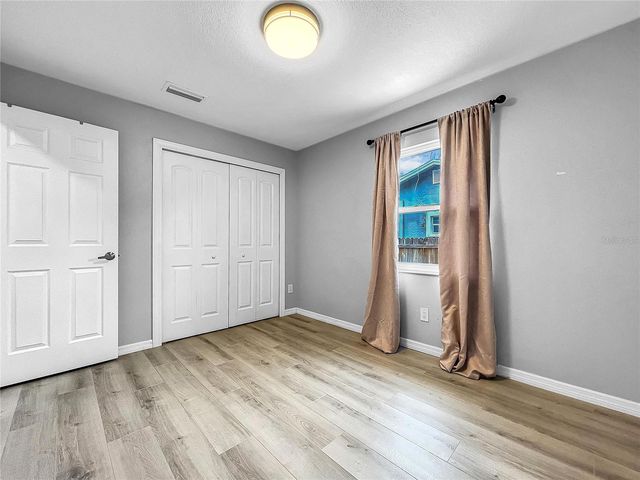 6809 S HIMES AVENUE, Tampa, FL 33611