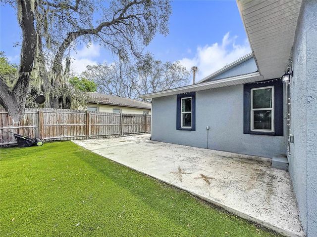 6809 S HIMES AVENUE, Tampa, FL 33611