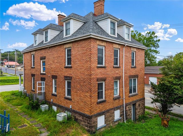 2501 2nd Ave, Koppel, PA 16136