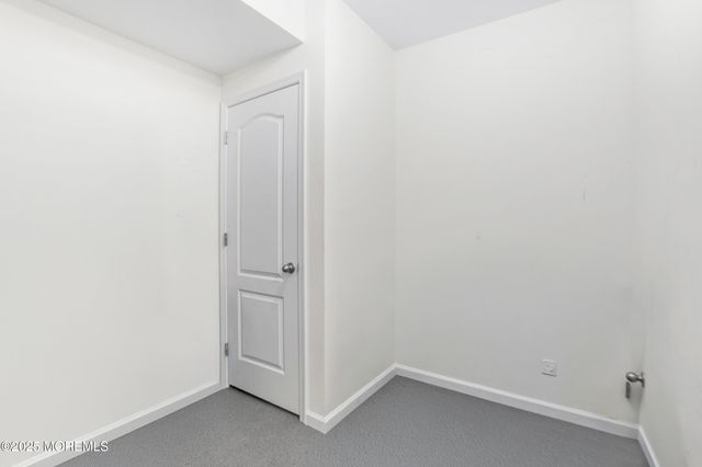 4 Stamford Hill Road, Lakewood, NJ 08701