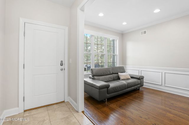 4 Stamford Hill Road, Lakewood, NJ 08701