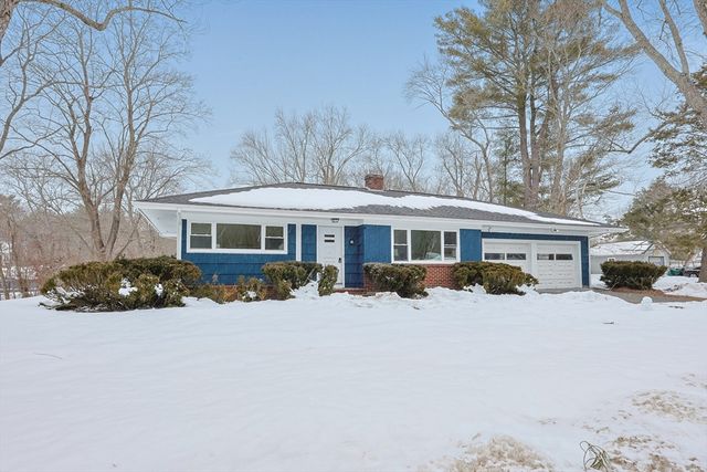 314 Britton St, Raynham, MA 02767