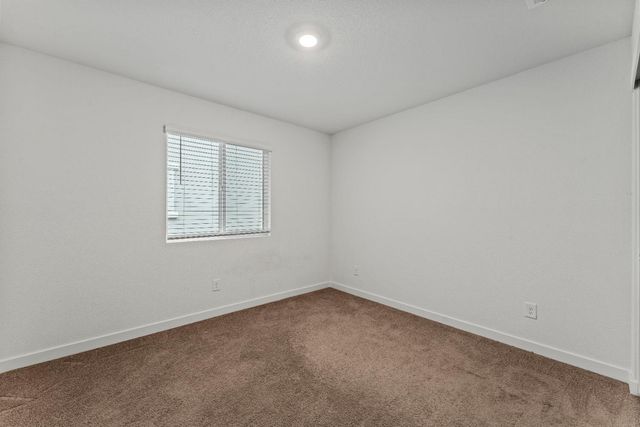 3305 America Dr, Lincoln, CA 95648