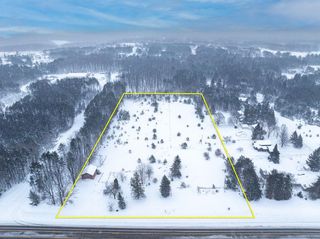 S M-37, Traverse City, MI 49685