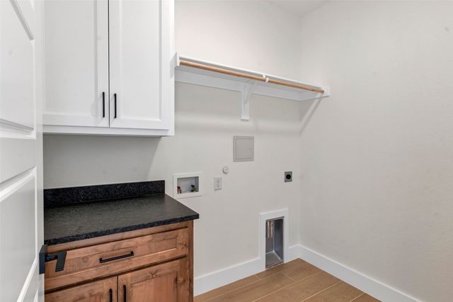 3306 Promenade Court, Granbury, TX 76049