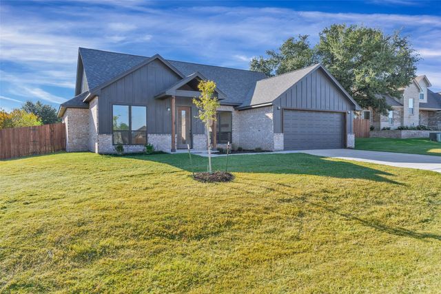 3306 Promenade Court, Granbury, TX 76049
