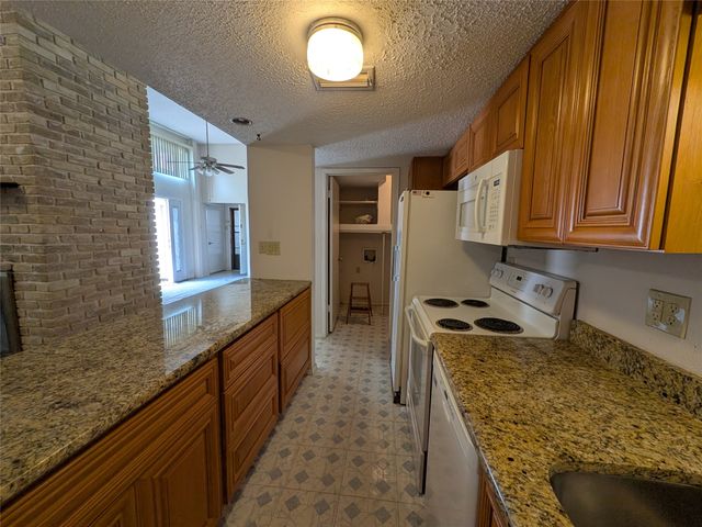 1865 Place One Lane, Garland, TX 75042