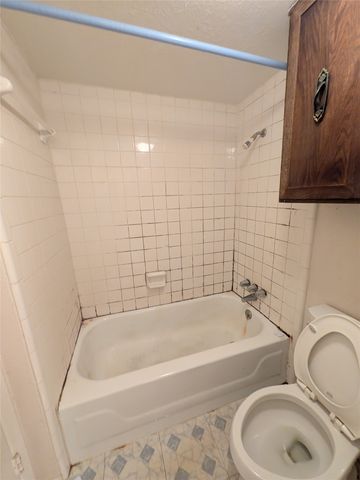 1865 Place One Lane, Garland, TX 75042
