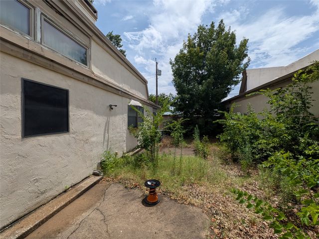 1865 Place One Lane, Garland, TX 75042