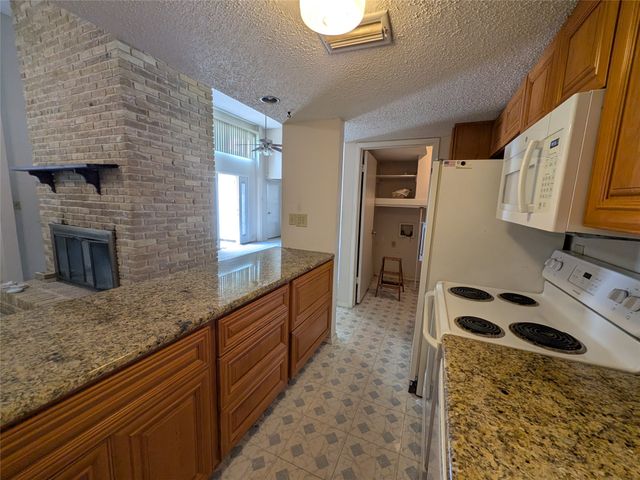 1865 Place One Lane, Garland, TX 75042
