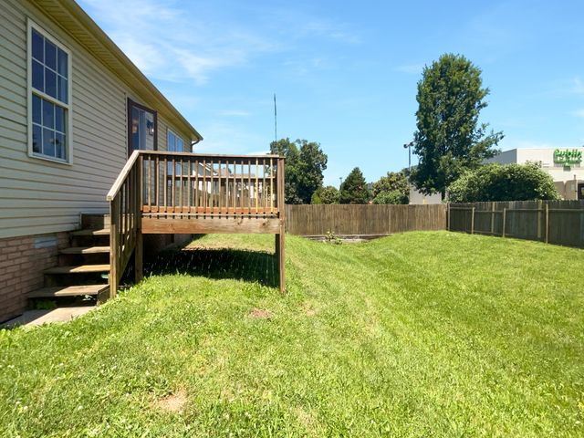 3201 Veranda Cir, Clarksville, TN 37042