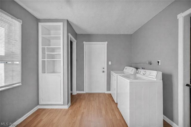 12309 Brookfield Avenue, Cleveland, OH 44135