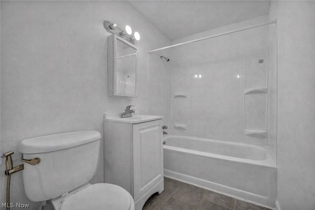 12309 Brookfield Avenue, Cleveland, OH 44135