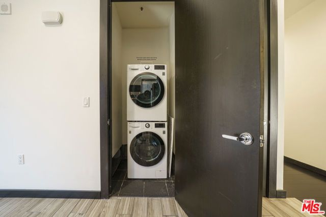 655 S Hope Street 704, Los Angeles, CA 90017