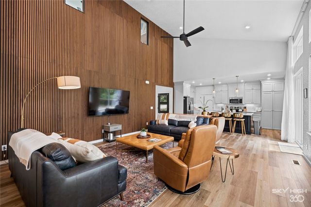 5 Blandford Lane, Bella Vista, AR 72715