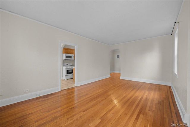 20 William Street 4G, Mount Vernon, NY 10552