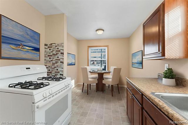 21970 Moross Road, Detroit, MI 48236