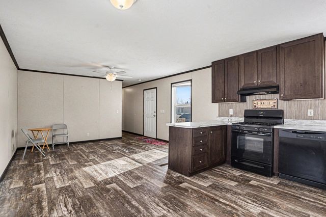 9045 4 Winds Lane W, West Olive, MI 49460