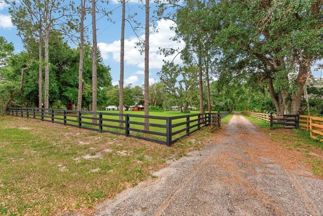 18410 30TH STREET, Lutz, FL 33559