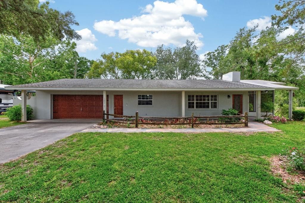 Image 1 of property listing at 18410 30TH STREET, Lutz, FL 33559