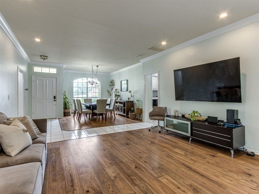 2617 Jills Trail, Edmond, OK 73012