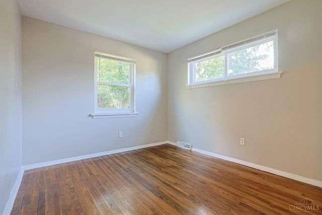 4310 Sunburst Lane, Cincinnati, OH 45238