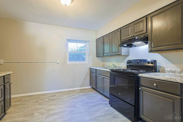4310 Sunburst Lane, Cincinnati, OH 45238