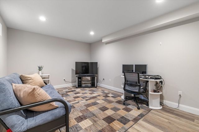 90 Sterling St E, West Boylston, MA 01583